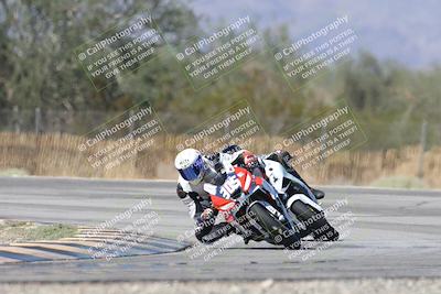 media/Oct-05-2025-CVMA (Sun) [[beeef4f201]]/Race 10-Formula Lightweight Twins Shootout/